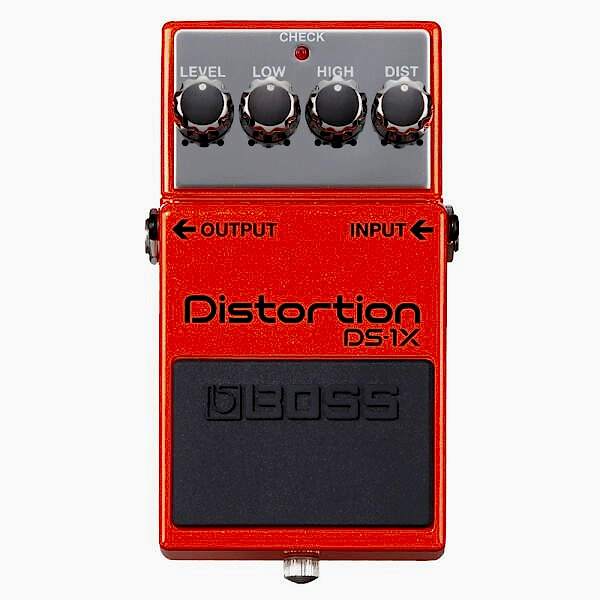 BOSS DS-1X  Kompakt Distortion Efekt Pedalı