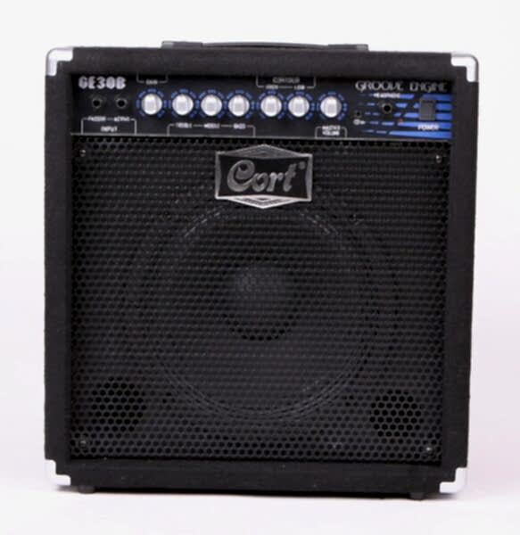 CORT GE30B BASS GİTAR AMFİSİ, 30 W